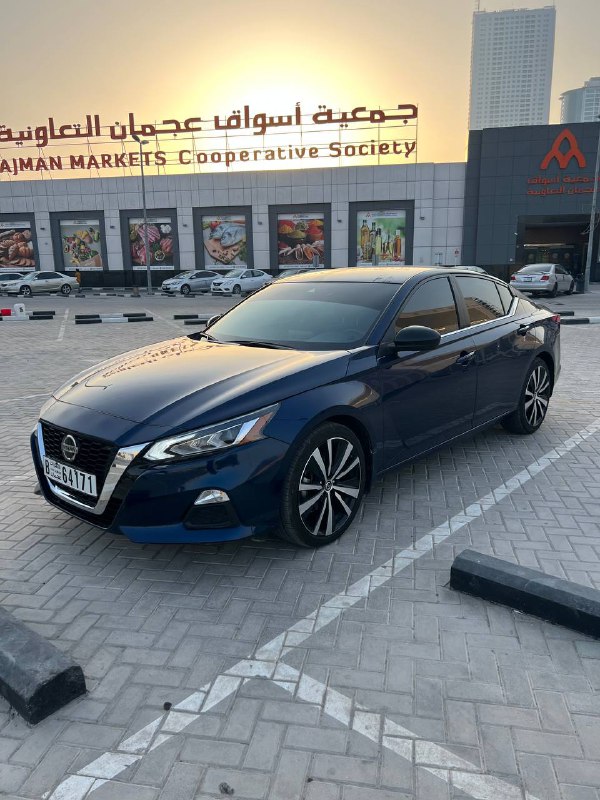 Nissan Altima SR